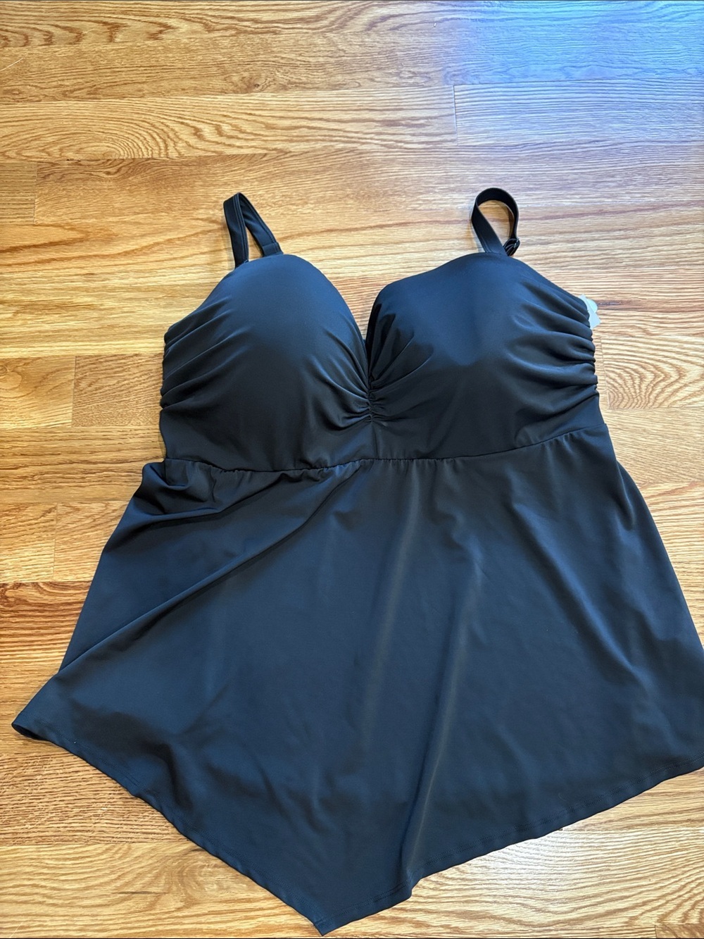 Swim by Cacique Ruched swim Tankini top black structured bust NWT 42H